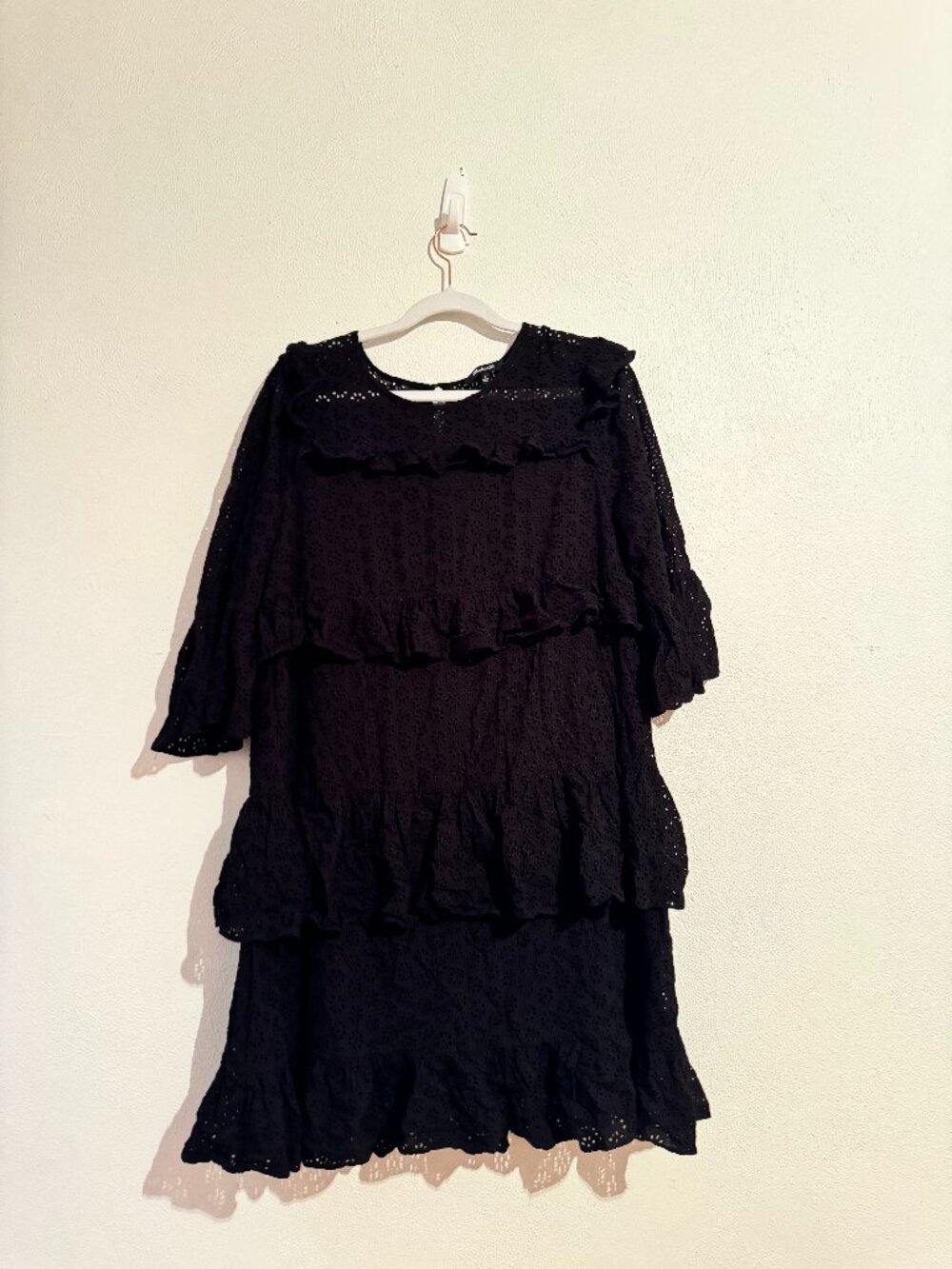 Madewell Black Eyelet Ruffle Tiered Dress – Size 8